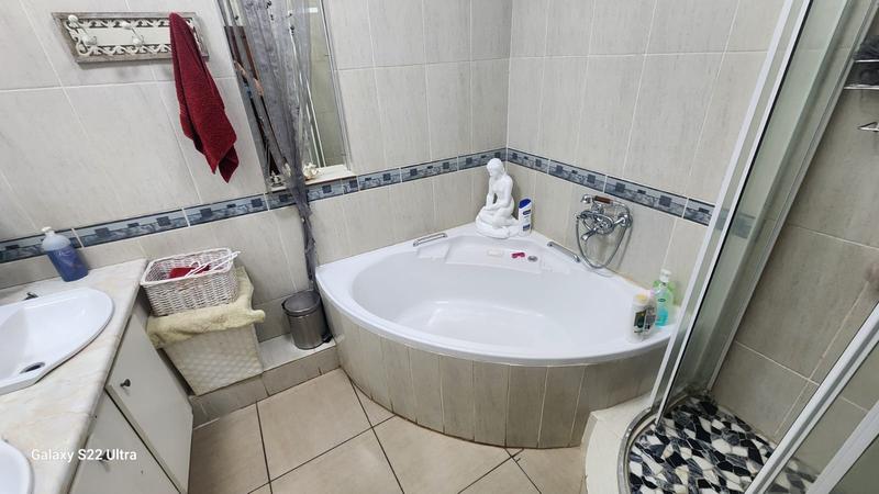 0 Bedroom Property for Sale in Olifantshoek North West